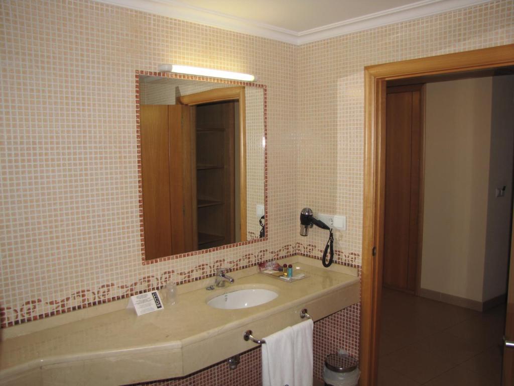Hotel Room Понтеведра Екстериор снимка